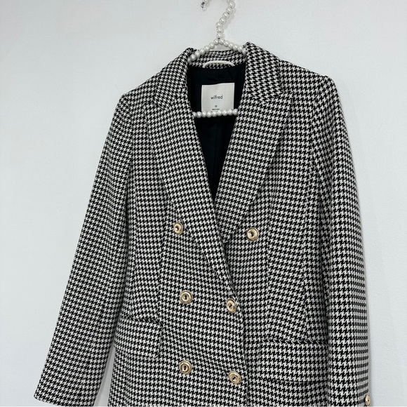 Aritzia Wilfred Houndstooth Double Breasted Margaux Blazer Jacket in Black White - Picture 4 of 9